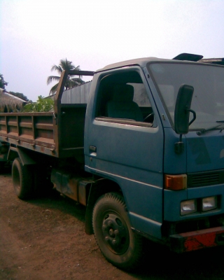 6 ล้อ ดั้ม 6 ล้อ ดั้ม