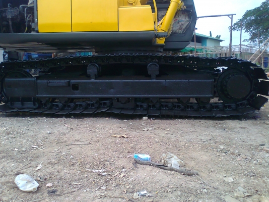 ขายด่วน..รถแบคโฮ SUMITO SH200-3 สภาพใหม่ เก็บสี บาง ๆ ในสภาพครบ พร้อมใช้ ทะเบียนครบ จัดไฟแน๊นซ์ สบาย.