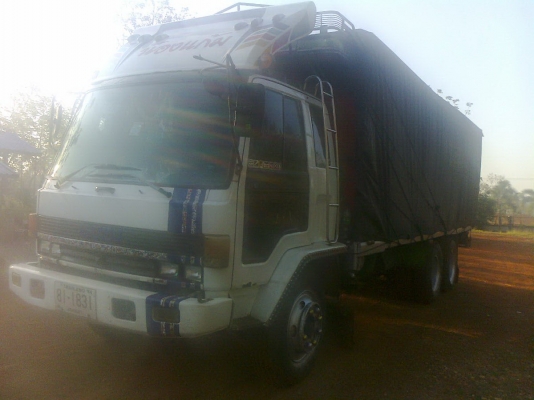 ขายรถ10ล้อISUZU ROKCY  175   1เพลา เป็นรถล่อง กะบะยาว 7 ม.รถสวยพร้อมใช้