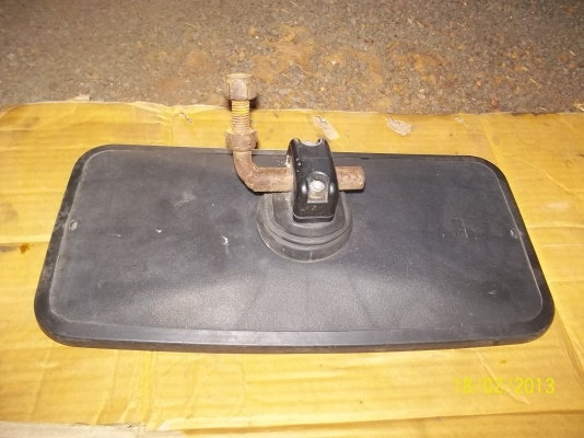 ขายกระจกมองข้าง  ยี่ห้อCATของแท้100เปอร์เซ็นใส่กับรถบรรทุก