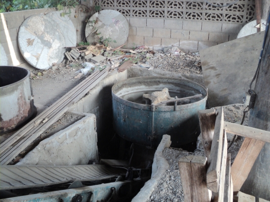 ขายเครื่องปั้นอิฐบล็อกพร้อมอุปกรณ์