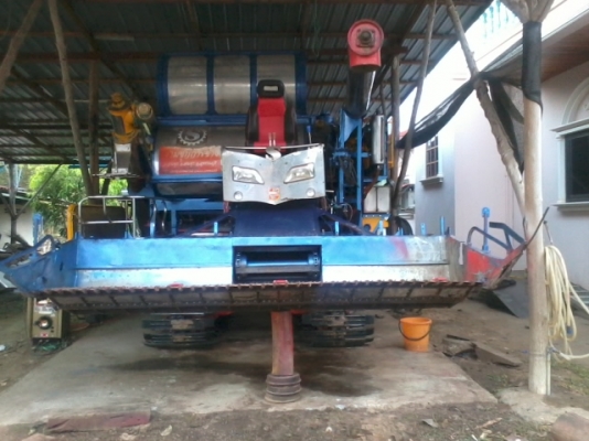 ขายแล้วครับ ไปเชียงราย ส่งเรียบร้อย สามชุก 12 HT(นอก) JO+turbo(~250 แรง) ปั้ม DYKIN 22 เลดทั้งคัน อุ้ม 2.5 ตัน ท่อส่งข้าวปรับระดับ ใช้ได้สองระบบ ทั้งรองกระสอบและอุ้ม