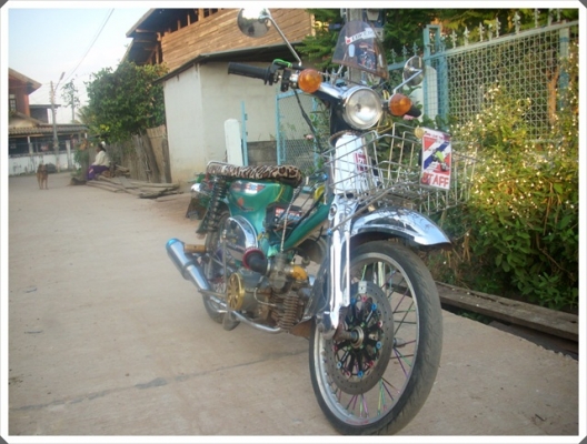 C70 เครื่องSUZUKI125มีเล่ม เครื่องดีเงียบสนิท แรงมาก วิ่ง130up