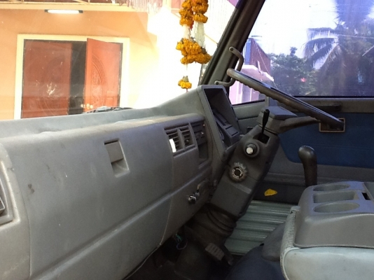 ขายหกล้อ FCเครื่อง 120 รถปี38 กระจกไฟฟ้า หัวกับคัตชี รถห้างแท้ๆ รถยาว4.3เอาไปต่อเป็นดั้มดินหรือดั้มเกษตรก็ได้ สภาพพร้อมใช้เลย