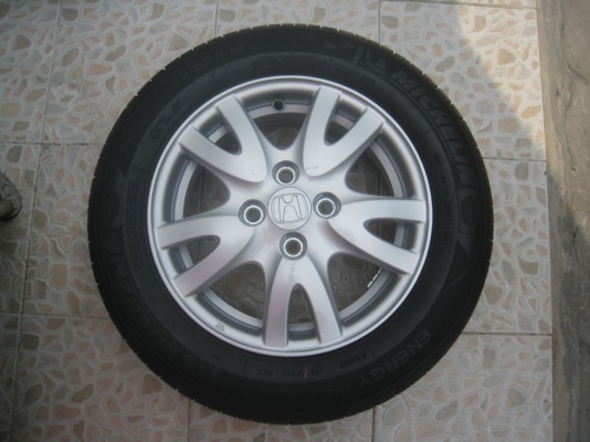 ขายล้อแม็ก Honda brio 14"x5" 4 รู100 et50 +ยางปี 5012 (081-3747940)