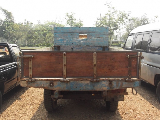 ขายโตโยต้าไดน่า85แรงกระบะไม้