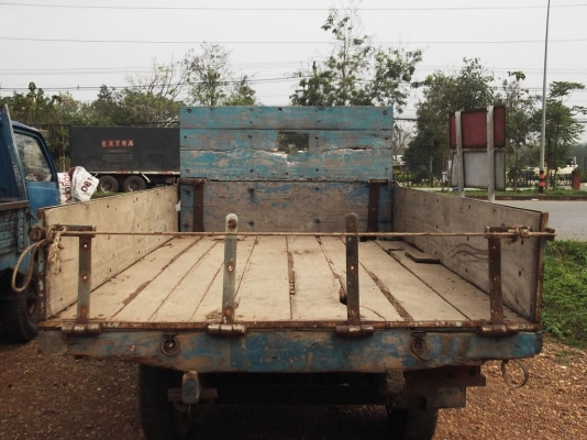 ขายโตโยต้าไดน่า85แรงกระบะไม้