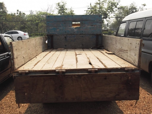 ขายโตโยต้าไดน่า85แรงกระบะไม้