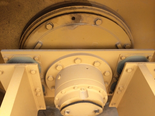 ขายด่วนรถบด3ล้อเหล็ก SAKAI R2 ตรวจเช็คพร้อมใช้