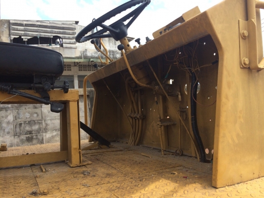 ขายด่วนรถบด3ล้อเหล็ก SAKAI R2 ตรวจเช็คพร้อมใช้