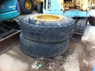 ขายด่วนรถบด3ล้อเหล็ก SAKAI R2 ตรวจเช็คพร้อมใช้