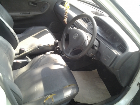 เตารีด สีขาวขายถูกๆๆ ปี93 เตารีด สีขาวขายถูกๆๆ ปี93