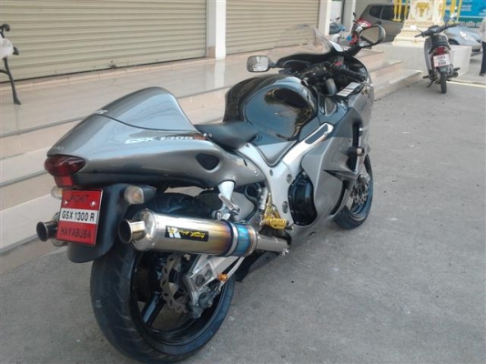 เพื่อนฝากขาย..HAYABUSA ปี2000 สีดำ Inv.+สพม. และของแถมเพียบ!!! 215,000 บาท คร้าบบบ..
