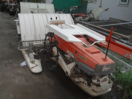 ขายรถดำนาเดินตาม KUBOTA 4 แถว