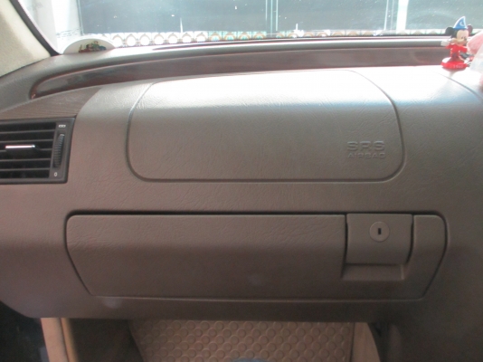 ขาย Benz c-class ปี98 รุ่นสุดท้ายก่อนเปลี่ยนตาถั่ว รถนำเข้าจากห้างแท้