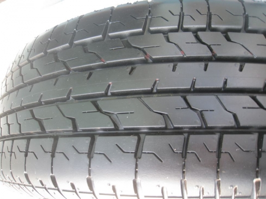 ขายล้อแม็ก nissan teana  16"x6.5"  5 รู 114 et40 +ยางปี 4112 (081-3747940)