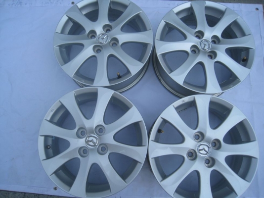 ขายล้อแม็ก Mazda 2 15"x6" 4รู100 et 45 (081-3747940)