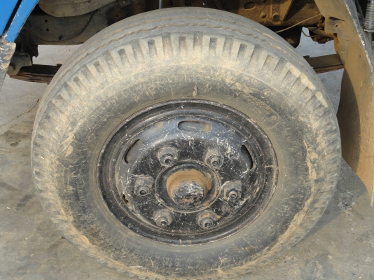 ขายรถหกล้อ DYNA350 เครื่อง13ฺB เครื่องดี รถพร้อมใช้งาน