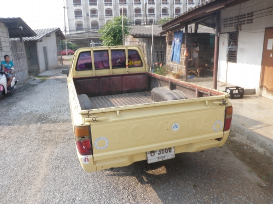 ขาย TOYOTA HILUX  LN56 ภาษีเต็มพร้อมใช้ วิ่งไกลสบาย