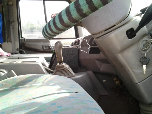 ขายด่วน..รถสิบล้อ หัวลาก HINO FS608B  335 แรงม้า 2 เพลา รถสวย เครื่องแรง ประหยัดน้ำมัน สุดคุ้ม สภาพใหม่ทั้งคัน.