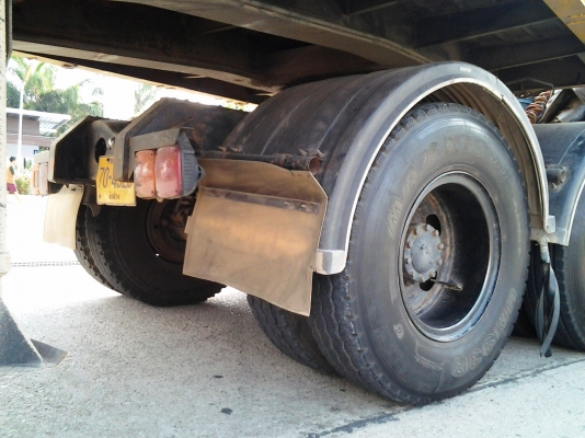 ขายด่วน..รถสิบล้อ หัวลาก HINO FS608B  335 แรงม้า 2 เพลา รถสวย เครื่องแรง ประหยัดน้ำมัน สุดคุ้ม สภาพใหม่ทั้งคัน.