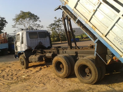 ขาย Hino KT สิบล้อเพลาเดียวดั้มพ์ วางหัวสิงห์ สภาพสวยพร้อมใช์ โทร 088-4501277 ขาย Hino KT สิบล้อเพลาเดียวดั้มพ์ วางหัวสิงห์ สภาพสวยพร้อมใช์ โทร 088-4501277