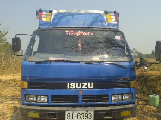 ขาย 6 ล้อ ISUZU NPR 115 รถห้างแท้100\%  เกียร์สั้นแท้ ปี36