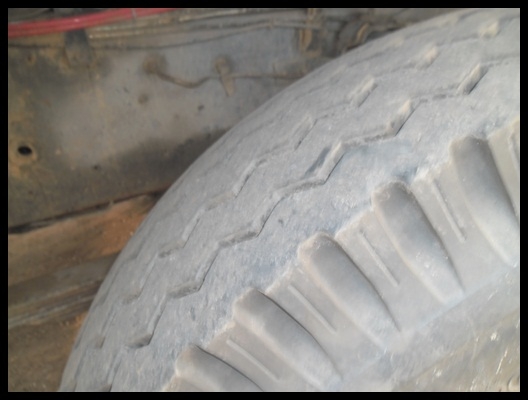 สิบล้อร๊อคกี้ 210 วางเครื่อง 320 สภาพสวยๆ