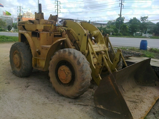 รถตัก CAT922 พร้อมใช้ ใช้งานได้ดี ราคาลดให้แบบสุดประหยัด