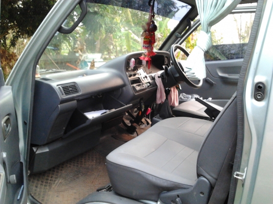 ขายรถตู้  TOYOTA HIACE COMMUTER หลังคาเตี้ย ปี42