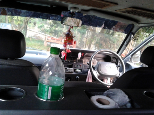 ขายรถตู้  TOYOTA HIACE COMMUTER หลังคาเตี้ย ปี42