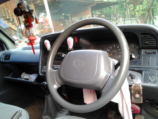 ขายรถตู้  TOYOTA HIACE COMMUTER หลังคาเตี้ย ปี42