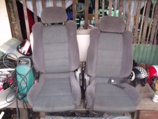 ขาย เบาะ toyota hero ln 65