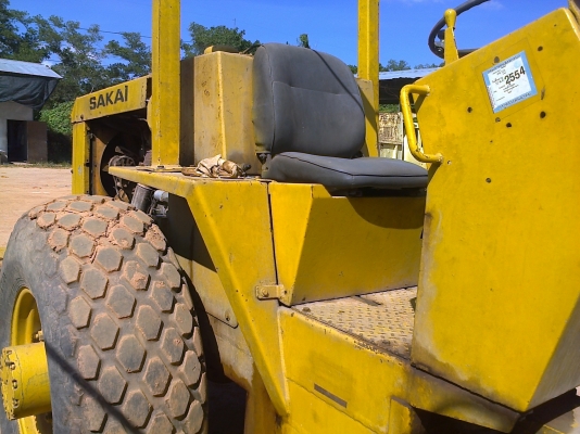 รถบดเพลาเดียว SAKAI SV91 เครื่อง6BF1  พร้อมใช้