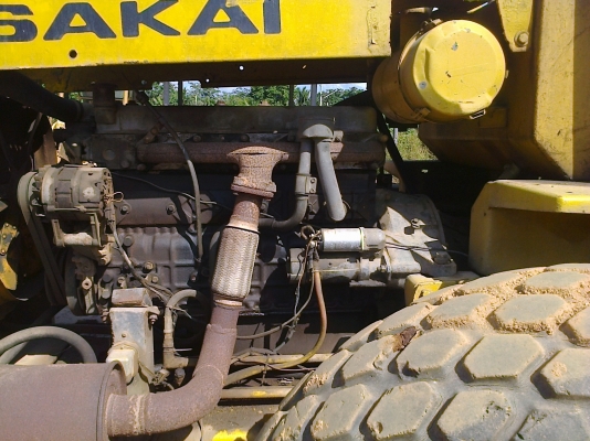 รถบดเพลาเดียว SAKAI SV91 เครื่อง6BF1  พร้อมใช้