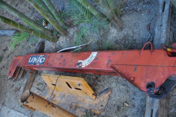 TRUCK MOUNTED CRANE Unic UR-20S สภาพสวย อุปกรณ์ครบ พร้อมใช้งาน