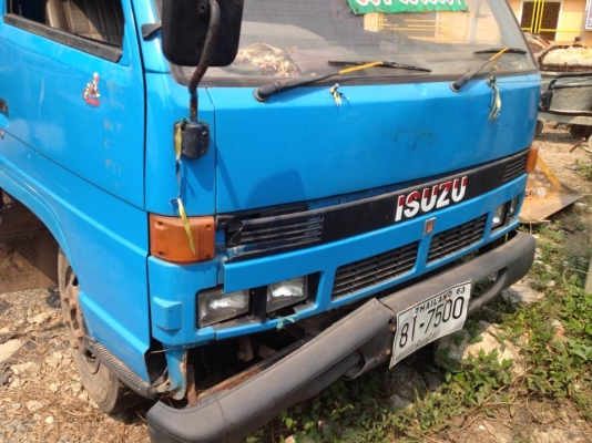 ISUZU, รถบรรทุก 6 ล้อ