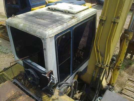 รถขุด 120-5 คอลโทนสั้น ช่วงล่างสวยใช้ได้(ขายไม่มีคนขับ) รถขุด 120-5 คอลโทนสั้น ช่วงล่างสวยใช้ได้(ขายไม่มีคนขับ)