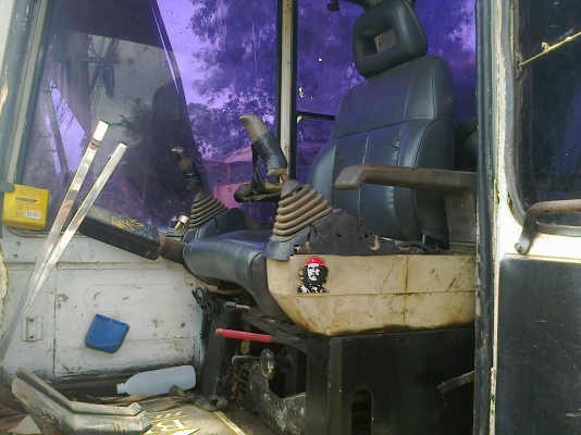 รถขุด 120-5 คอลโทนสั้น ช่วงล่างสวยใช้ได้(ขายไม่มีคนขับ) รถขุด 120-5 คอลโทนสั้น ช่วงล่างสวยใช้ได้(ขายไม่มีคนขับ)