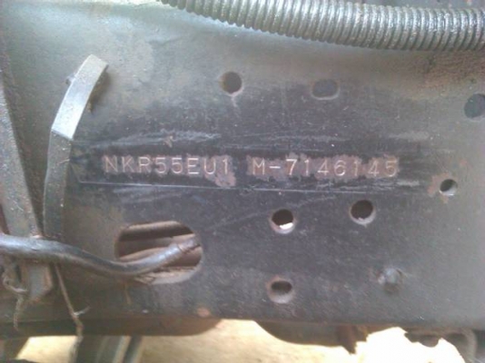 isuzu  nkr  4  ล้อ  88