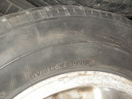 ล้อพร้อมยางของไมตี้ขอบ15