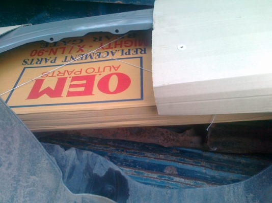 กะให้ช่างทำสีแต่ช่างไม่ว่างอะไหล่ก็ซื้อมาครบแล้ว 1.แก้มซ้ายขวา2.ขอบกระบะด้านซ้าย3.ฝาท้าย 4.กันชนหน้า ผมซื้อให้ครบแล้วใครมีอู่ที่ว่างงานเอาไปเก็บเองจดทะเบียน ธันวาคม 2537โปร่งหลังแท้ๆกระจกไฟฟ้า กะให้ช่างทำสีแต่ช่างไม่ว่างอะไหล่ก็ซื้อมาครบแล้ว 1.แก้มซ้ายขวา2.ขอบกระบะด้านซ้าย3.ฝาท้าย 4.กันชนหน้า ผมซื้อให้ครบแล้วใครมีอู่ที่ว่างงานเอาไปเก็บเองจดทะเบียน ธันวาคม 2537โปร่งหลังแท้ๆกระจกไฟฟ้า