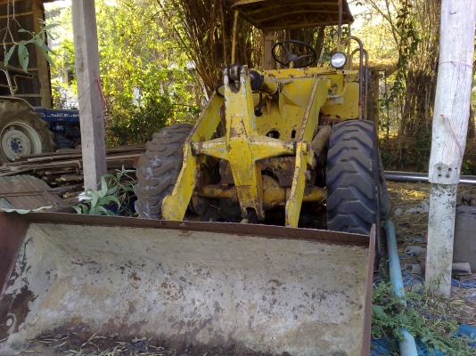 ขายรถตักล้อยาง KOMATSU JH 30 เครื่องเดิมปั้มเดิมทำงานได้สบาย