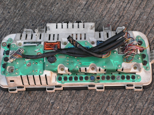 เรือนไมค์2J(พี่ที่อยู่ปทุมธานีรับไปดูแลต่อแล้วครับ)