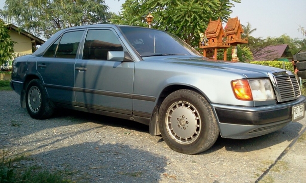 ขาย benz 230E W124 เครื่อง 2JZ ติด LPG แล้ว 195,000 ขาย benz 230E W124 เครื่อง 2JZ ติด LPG แล้ว 195,000