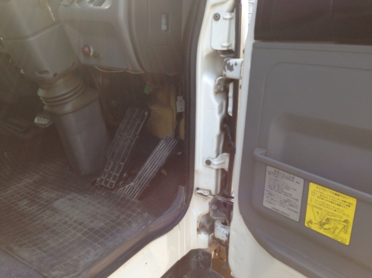 ขาย6ล้อFC3Jหัวสิงห์175แรงกระบะยาว5.70เมตร