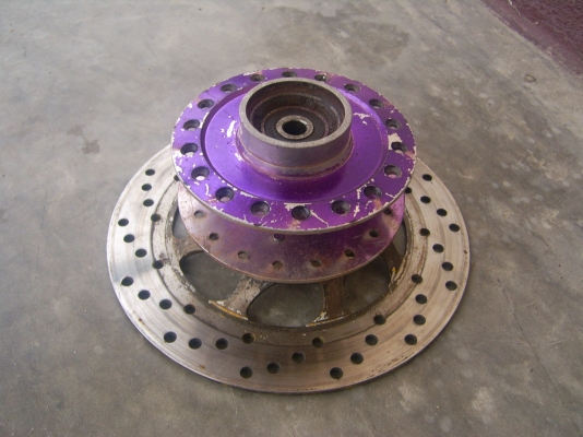 ขาย จานเบรคหน้า หลายรุ่น ครับ