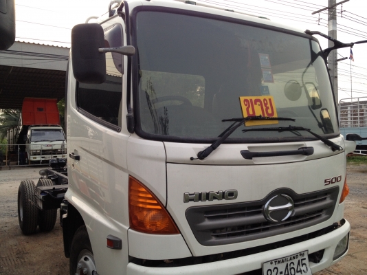 ขาย 6 ล้อ HINO MECA 500 150 แรง หัวกับคัสซี ยาว 4.3 เมตร ปี 2552 ขาย 6 ล้อ HINO MECA 500 150 แรง หัวกับคัสซี ยาว 4.3 เมตร ปี 2552