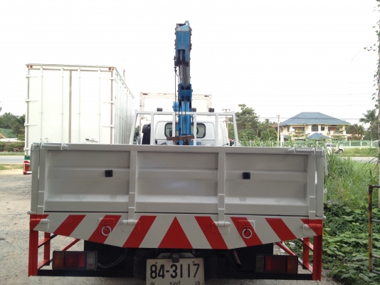 ขาย 6 ล้อ ISUZU NPR 130 ติดเครน 3 ตัน 3 ปลอก ขาย 6 ล้อ ISUZU NPR 130 ติดเครน 3 ตัน 3 ปลอก