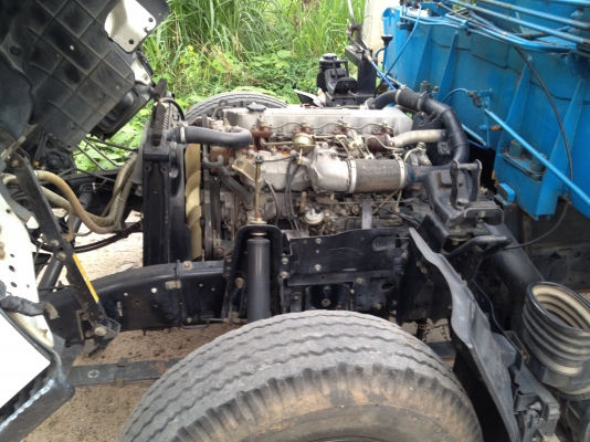 ขาย 6 ล้อ ISUZU NPR 130 ติดเครน 3 ตัน 3 ปลอก ขาย 6 ล้อ ISUZU NPR 130 ติดเครน 3 ตัน 3 ปลอก